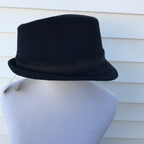 Perry Elis hat size black new with tags - Picture 4 of 6